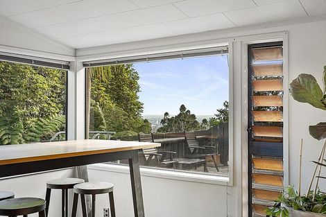 Photo of property in 395 Titirangi Road, Titirangi, Auckland, 0604