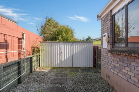 Photo of property in 64 Resolution Road, Welcome Bay, Tauranga, 3112