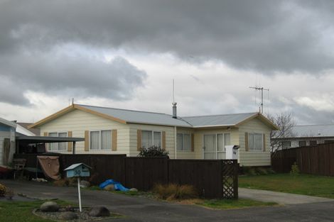 Photo of property in 28 Shelley Jane Place, Dinsdale, Hamilton, 3204