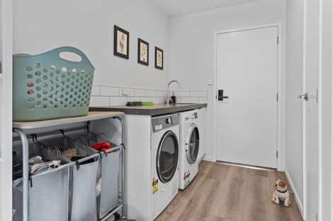 Photo of property in 10 Mangaotuku Lane, Whalers Gate, New Plymouth, 4310