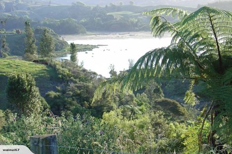 Photo of property in 195 Paparoa Road, Wainui, Opotiki, 3198