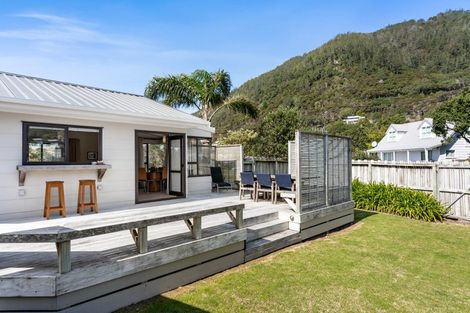 Photo of property in 16 Holland Close, Pauanui, Hikuai, 3579
