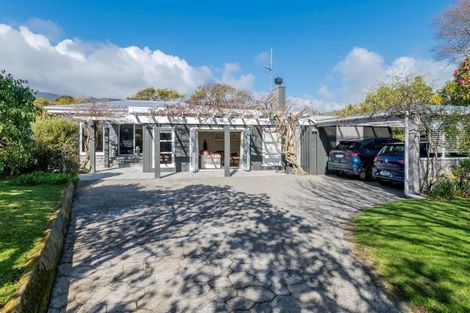 Photo of property in 5a Ngarara Road, Waikanae, 5036