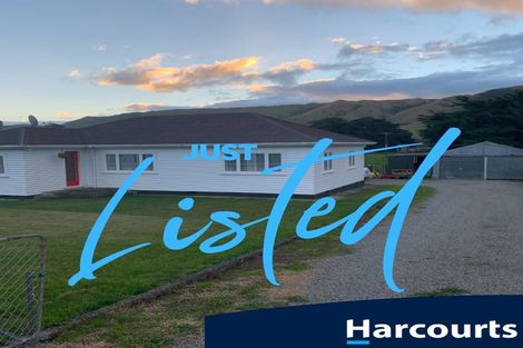 Photo of property in 2310 Opaki Kaiparoro Road, Eketahuna, 4994