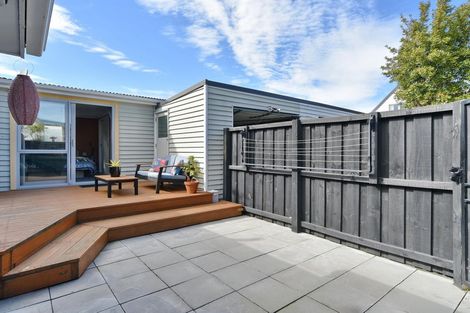 Photo of property in 14 Pannell Avenue, Wainoni, Christchurch, 8061