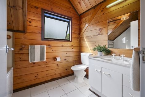 Photo of property in 373 Colyton Road, Colyton, Feilding, 4775