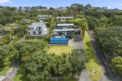 Photo of property in 36a Glenelg Road, Red Beach, 0932