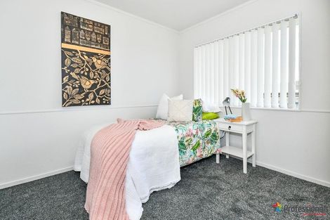 Photo of property in 183 Coxhead Road, Wattle Downs, Auckland, 2103