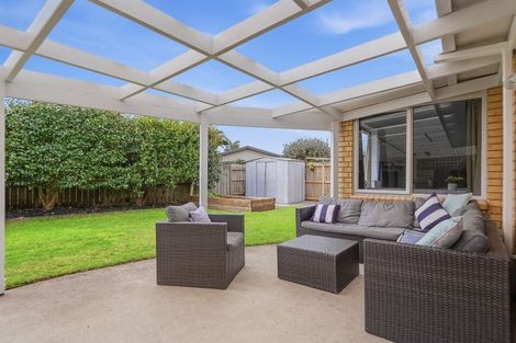 Photo of property in 8 Evergreen Glade, Papamoa Beach, Papamoa, 3118