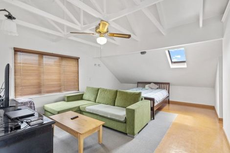 Photo of property in 6 Dodson Avenue, Milford, Auckland, 0620