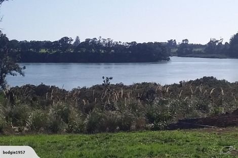 Photo of property in 59 Tahuna Minhinnick Drive, Glenbrook, 2681