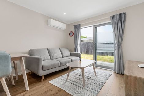 Photo of property in 2/7 Rutherford Street, Chedworth, Hamilton, 3210