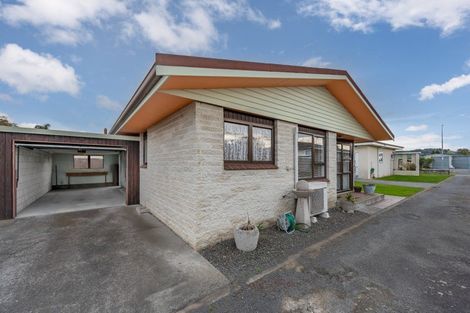 Photo of property in 2/4 King Street, Taradale, Napier, 4112