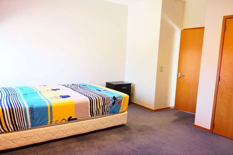 Photo of property in 2 Renoir Lane, Ilam, Christchurch, 8041