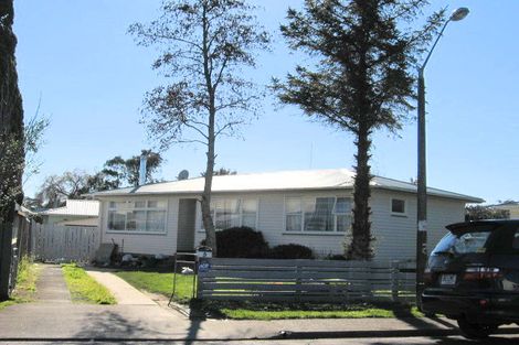 Photo of property in 5 President Avenue, Papakura, 2110