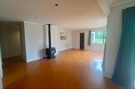 Photo of property in 220 Popes Road, Takanini, 2105