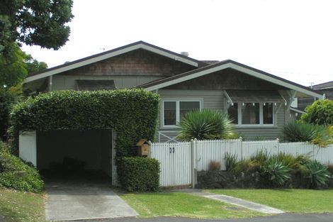 Photo of property in 14 Ewen Street, Takapuna, Auckland, 0622