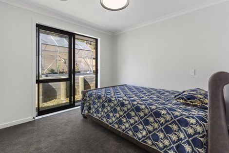 Photo of property in 52 Scott Road, Stanmore Bay, Whangaparaoa, 0932