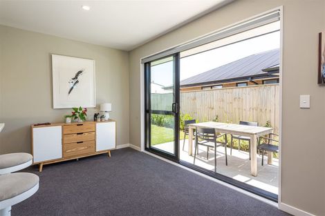 Photo of property in 21 Allied Road, Halswell, 8025