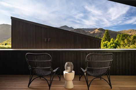 Photo of property in 4b Pritchard Place, Arrowtown, 9302
