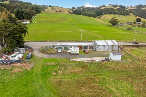 Photo of property in 190 Main South Road, Green Island, Dunedin, 9018