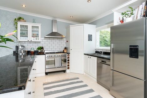 Photo of property in 86 The Parade, Island Bay, Wellington, 6023