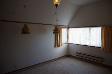 Photo of property in 7 Banff Place Avonhead Christchurch City