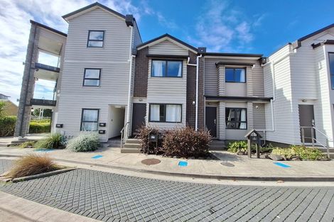 Photo of property in 6/5 Wallson Crescent, Wiri, Auckland, 2104