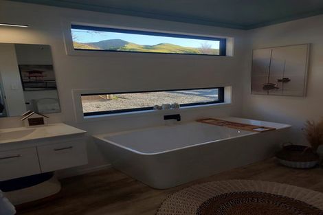 Photo of property in 4b Shoal Beach Road, Aramoana, Omakere, 4271