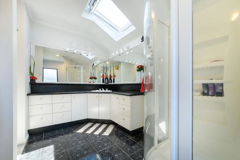 Photo of property in 6 Dougherty Place, Hokowhitu, Palmerston North, 4410