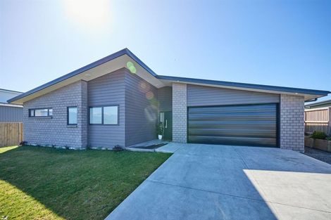 Photo of property in 11 Miromiro Drive, Kaikoura, 7300