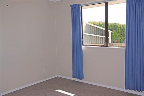 Photo of property in 2 Dalton Road, Snells Beach, 0920