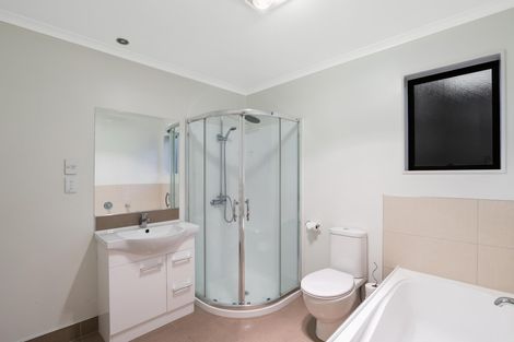 Photo of property in 51 Saralee Drive, Manurewa, Auckland, 2105