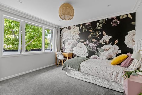 Photo of property in 70 Glenvar Road, Torbay, Auckland, 0630