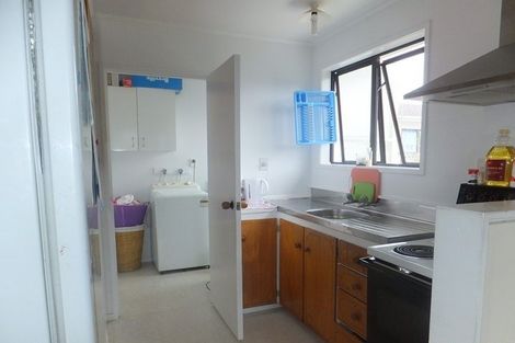 Photo of property in 62 Brunner Road, Glen Eden, Auckland, 0602