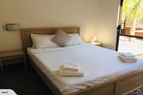 Photo of property in 19 Tiri View Place, Waiake, Auckland, 0630