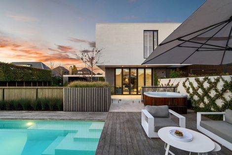 Photo of property in 48 Clissold Street, Merivale, Christchurch, 8014