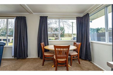 Photo of property in 39 Queen Street, Pareora, 7912