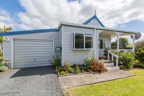 Photo of property in 24 Cannon Drive, Kerikeri, 0230