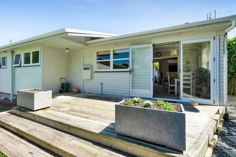 Photo of property in 19 Rossiter Crescent, Lynmouth, New Plymouth, 4310