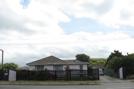 Photo of property in 500 Mairehau Road, Parklands, Christchurch, 8083