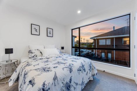 Photo of property in 37b Hastings Road, Mairangi Bay, Auckland, 0630