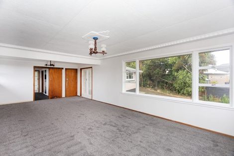 Photo of property in 6 Oban Street, Holmes Hill, Oamaru, 9401