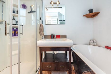 Photo of property in 17 Toi Street, Tawhero, Whanganui, 4501