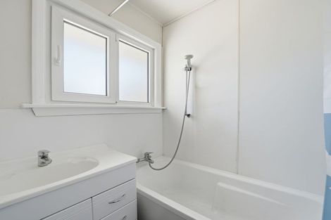 Photo of property in 3 Bourne Crescent, Papanui, Christchurch, 8053