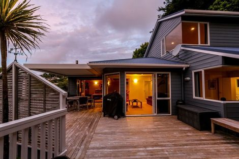 Photo of property in 11b Spencer Place, Merrilands, New Plymouth, 4312