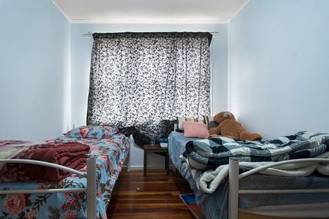 Photo of property in 92 Portage Road, New Lynn, Auckland, 0600