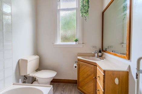 Photo of property in 25 Crosby Street, Mornington, Dunedin, 9011