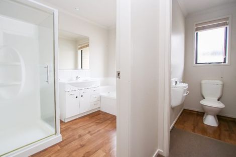 Photo of property in 30 Te Manatu Drive, Huntington, Hamilton, 3210