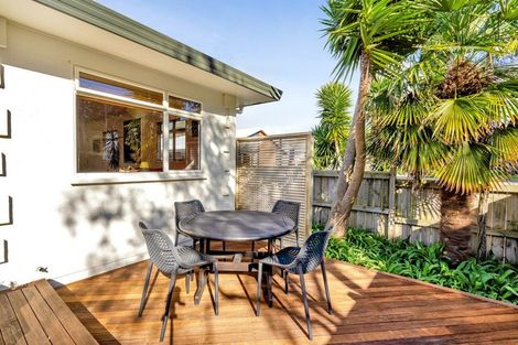 Photo of property in 26a Kaimata Street, Brooklands, New Plymouth, 4310